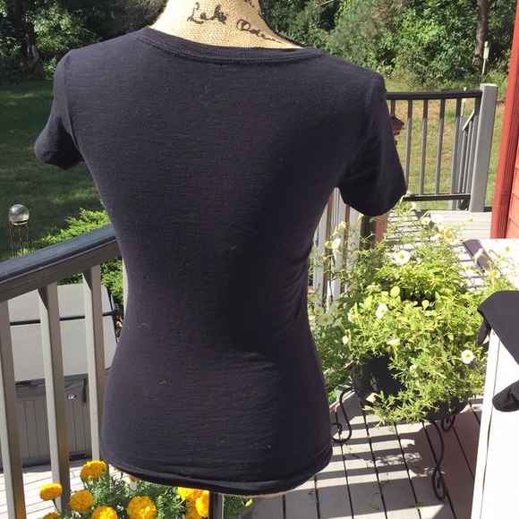 Aero black tee w silver studs size S/P - Picture 2 of 4
